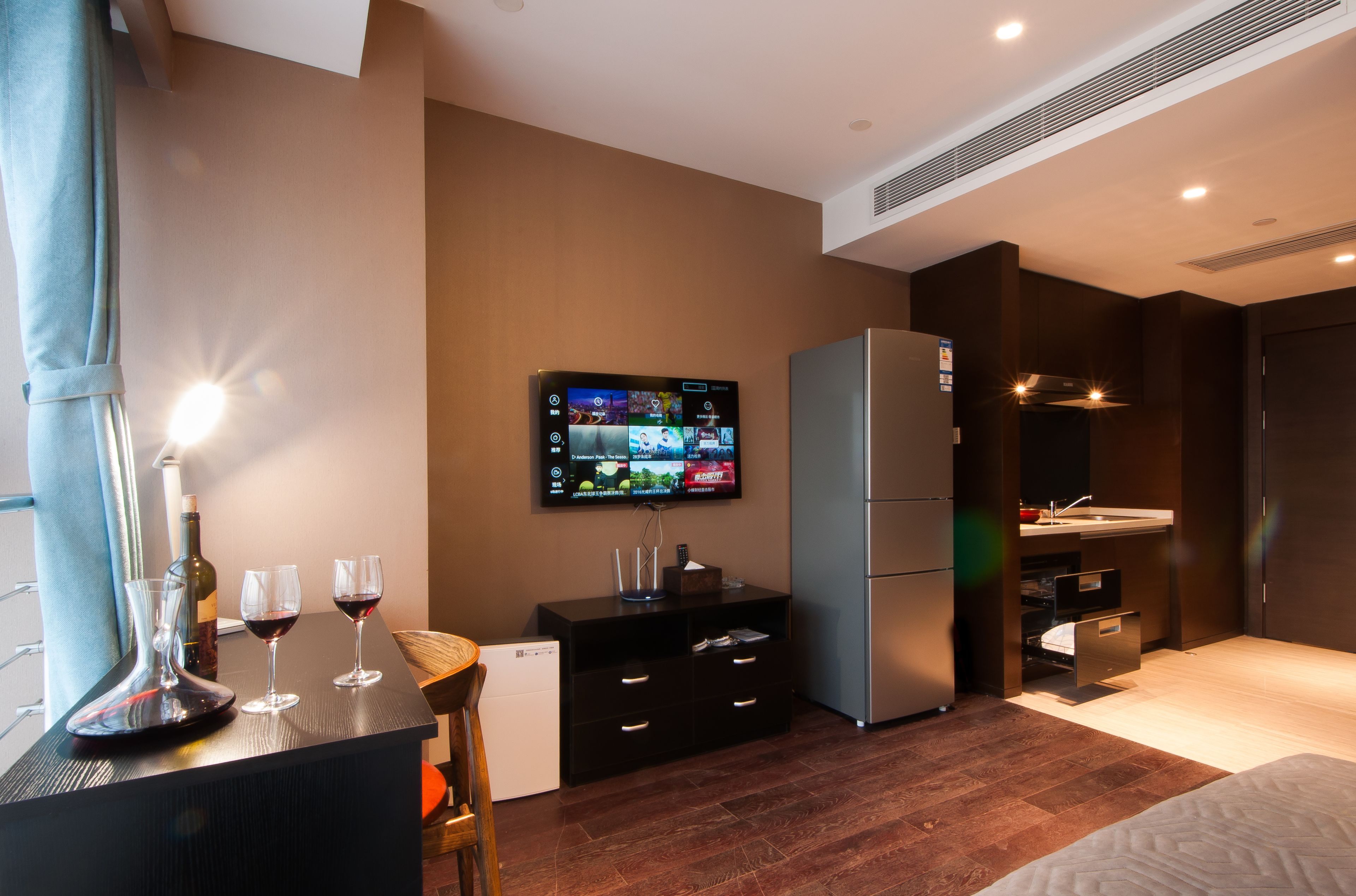 premium double room | room amenity