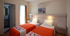 2 bedrooms, desk, free WiFi, bed sheets - Important Group Ryan Residence (Bodrum)