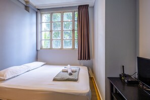 Double Room | Desk, soundproofing, iron/ironing board, free WiFi - K Hotel 14 (Singapore)