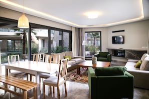 Villa | Wohnbereich | LCD-Fernseher