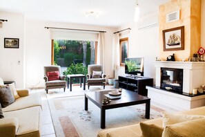 빌라 | 거실 공간 | LCD TV