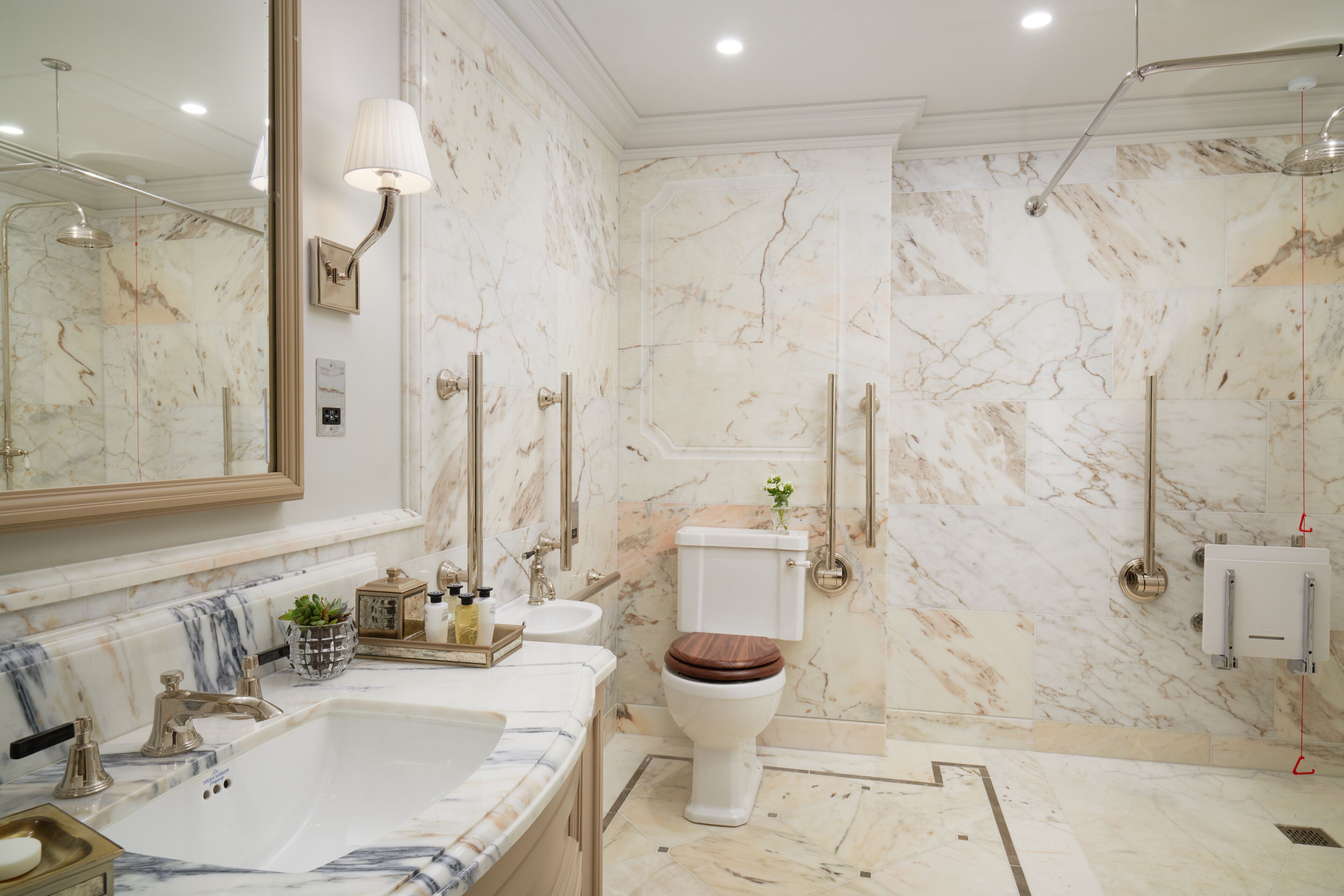 shower, rainfall showerhead, free toiletries, hair dryer