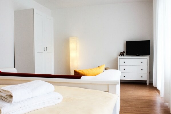 Apartment, Balcony (incl. 20€ cleaning fee)