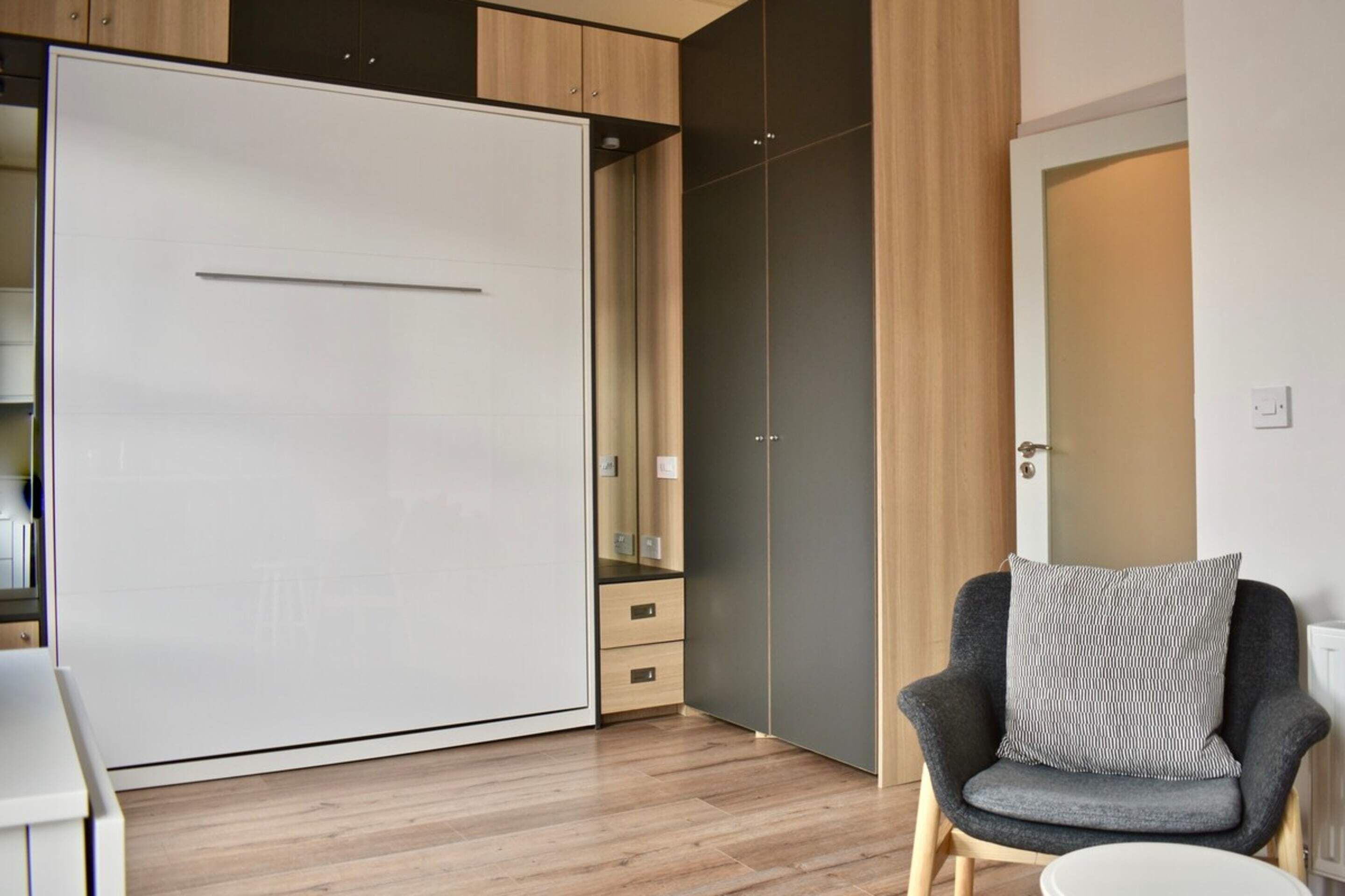 Apartment (0 Bedroom) | 1 bedroom, premium bedding, laptop workspace, iron/ironing board