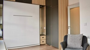 Apartment (0 Bedroom) | 1 bedroom, premium bedding, laptop workspace, iron/ironing board - Stunning 1 Bedroom Studio in Heart of Rathmines (Dublin)