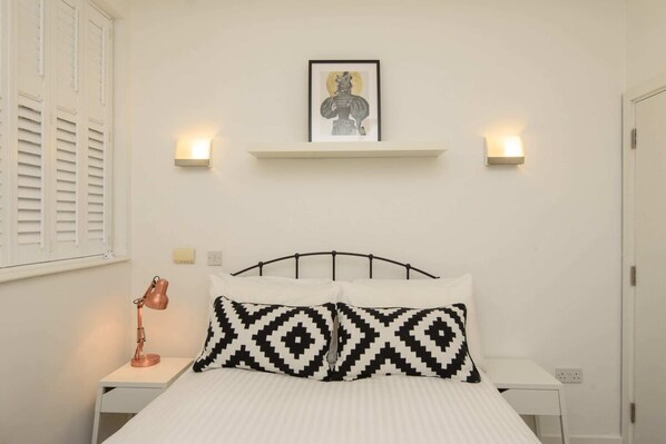 Apartment (1 Bedroom)