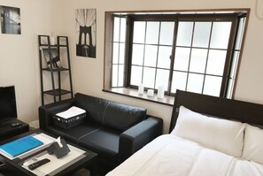 1 bedroom, Egyptian cotton sheets, premium bedding, down duvets - Tokyo Urban Flat Hotel 201 (Tokyo)