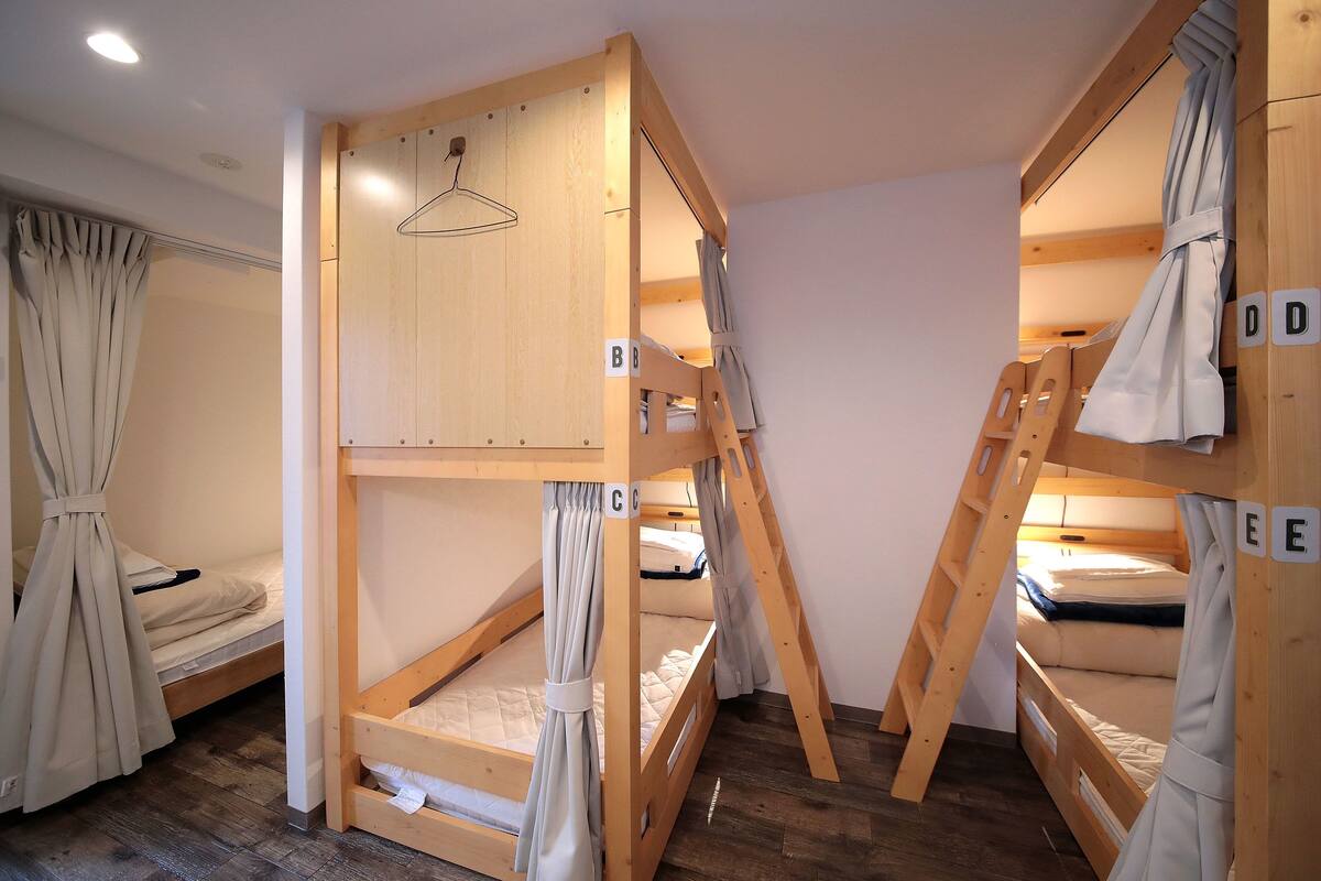 宿舍, 女士专用房 (Bed in 5-Bed) | 免费 WiFi、床单