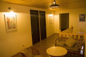 Basic Single Room, Mountain View | Hallway - Becho House (Mestia)