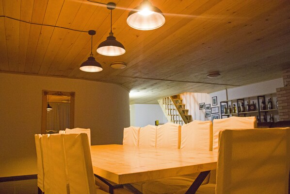 Lobby sitting area - Becho House (Mestia)