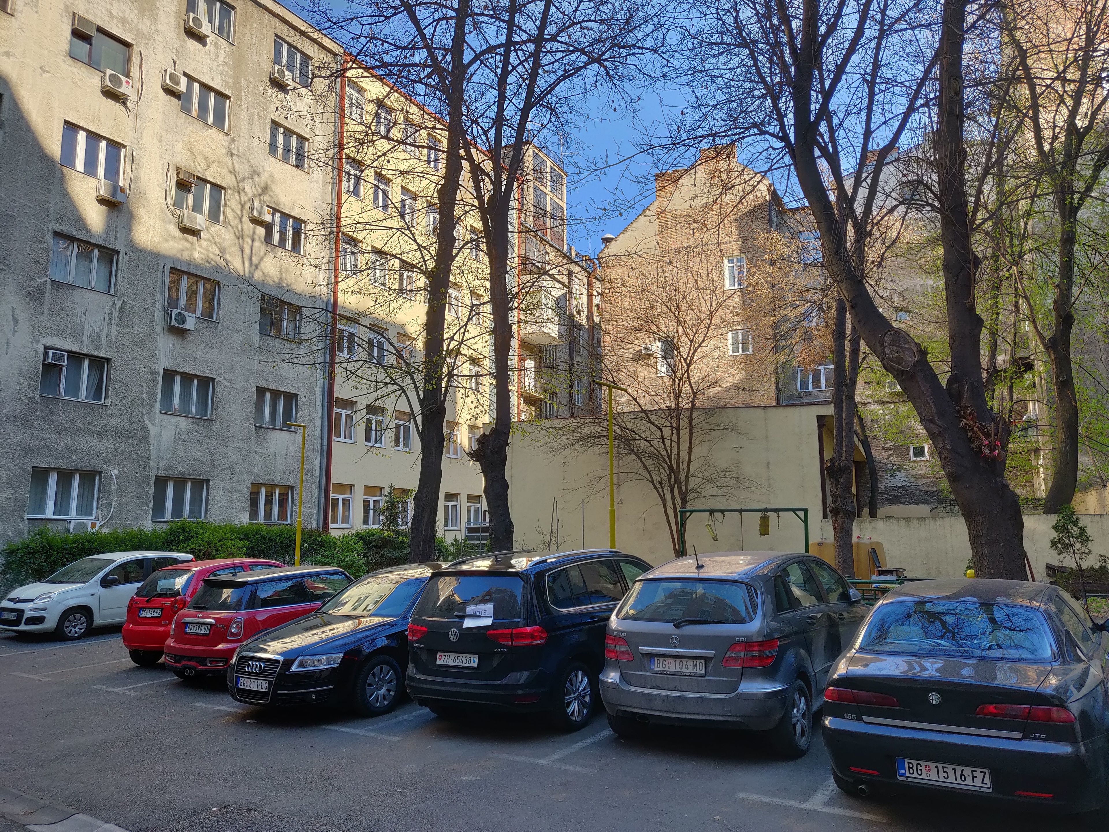 Foto - Level Luxury Suites