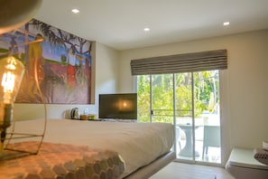 Standard Room | 1 bedroom, minibar, in-room safe, soundproofing - Le Divine Comedie (Ko Pha-ngan)