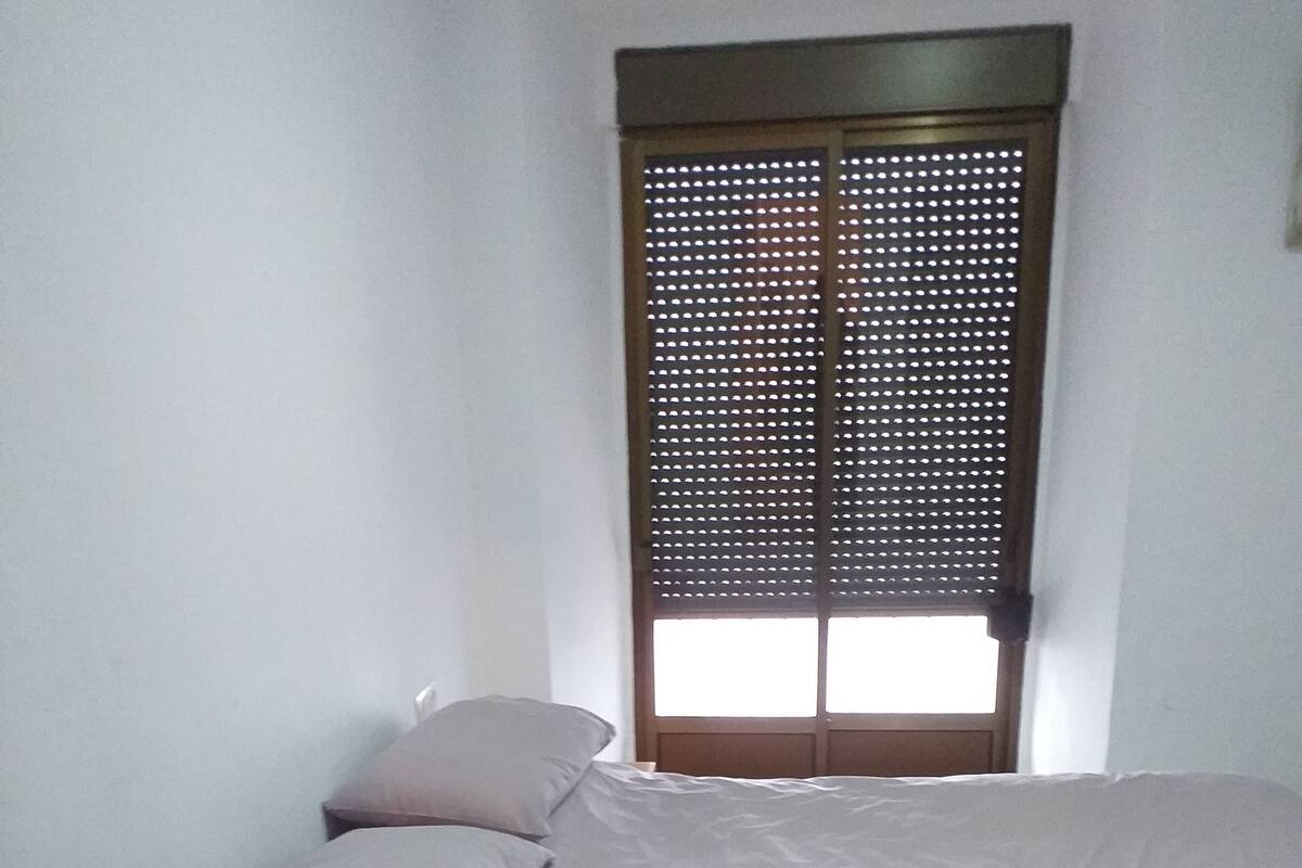 Doppelzimmer, 1 Doppelbett | Babybetten, kostenloses WLAN, Bettwäsche