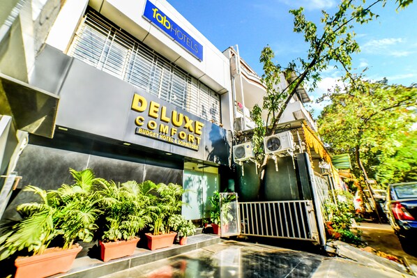 Bagian depan properti