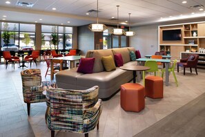 Lobby - Home2 Suites by Hilton New Albany Columbus (New Albany)