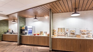 Free daily buffet breakfast - Fairfield Inn & Suites Jasper (Jasper)