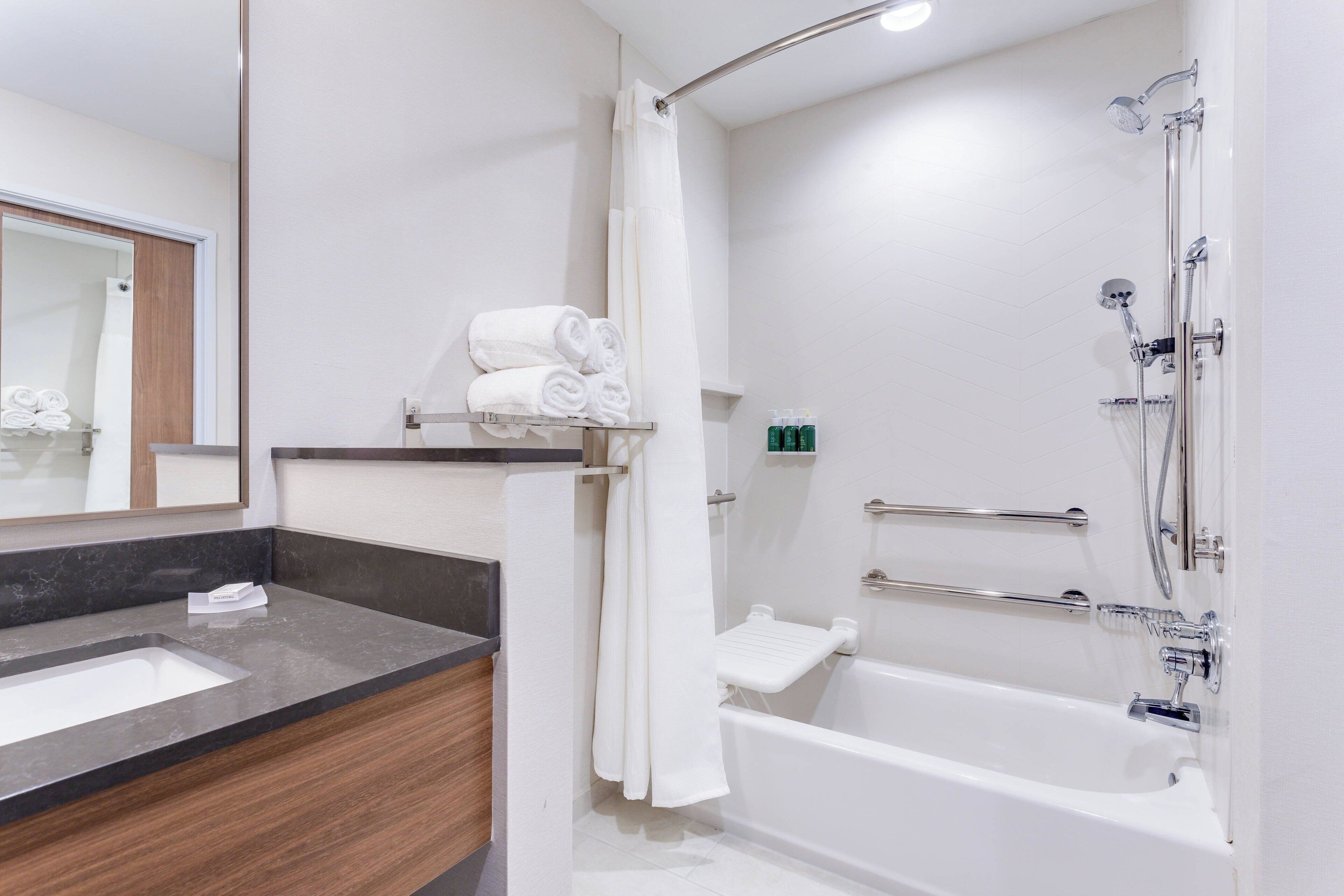 suite, multiple beds | bathroom | free toiletries, hair dryer, towels