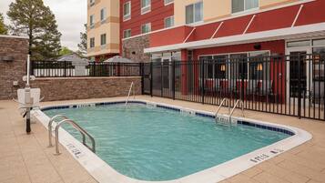 Seasonal outdoor pool