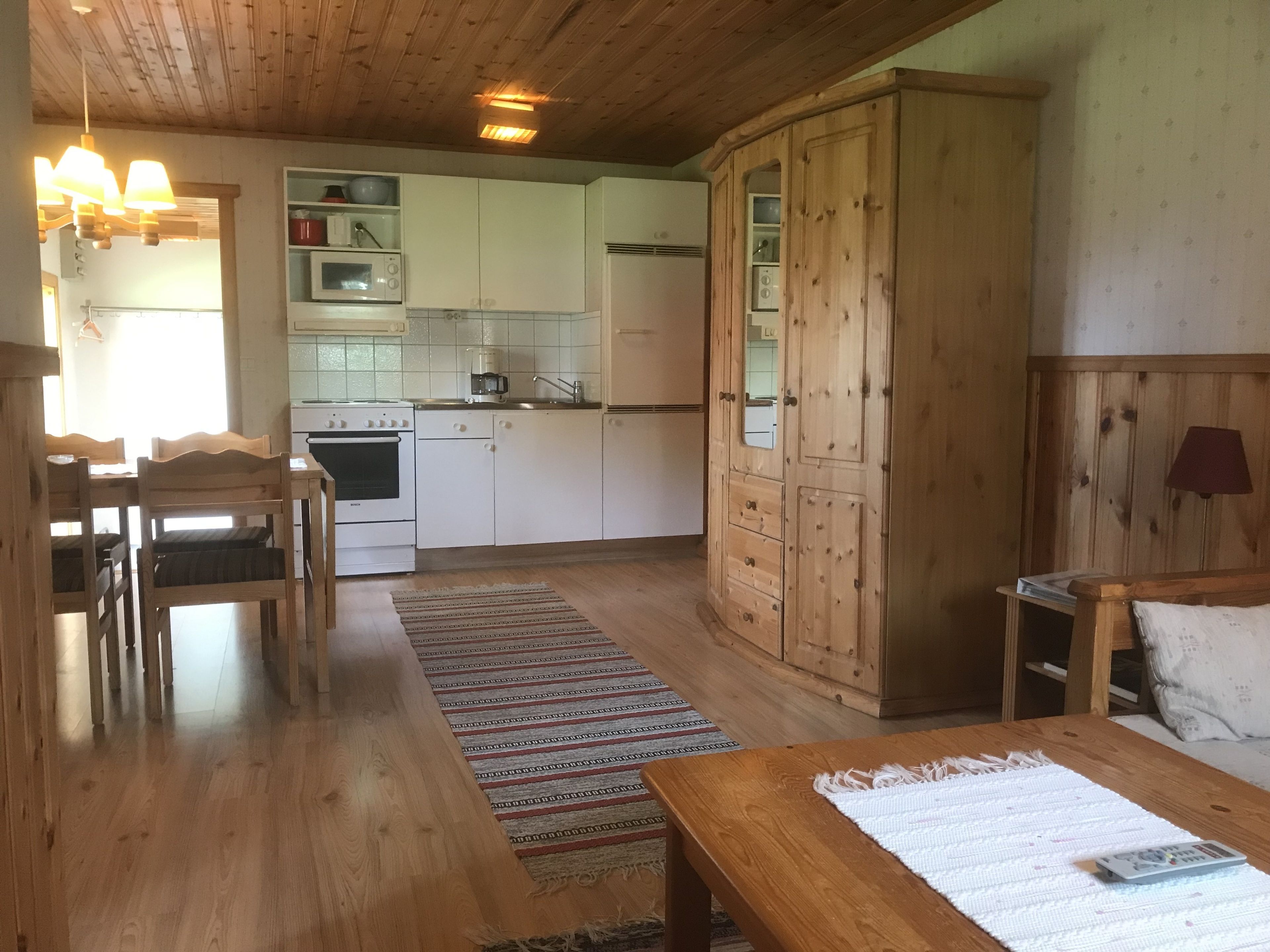 Cottage (7 - pets not allowed) | Private kitchen | Fridge, stovetop, coffee/tea maker, electric kettle