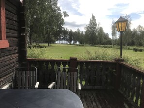 Individually decorated, individually furnished, iron/ironing board - Tollagården (Sollerön)