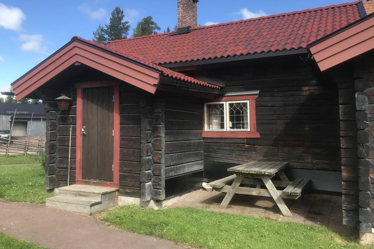 Cottage (3 - pets not allowed) | Iron/ironing board (on request), cribs (surcharge)
