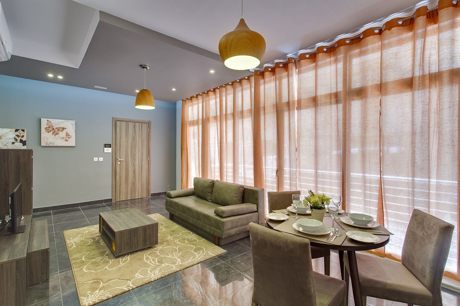Apartment (1 Bedroom) | Living area | TV