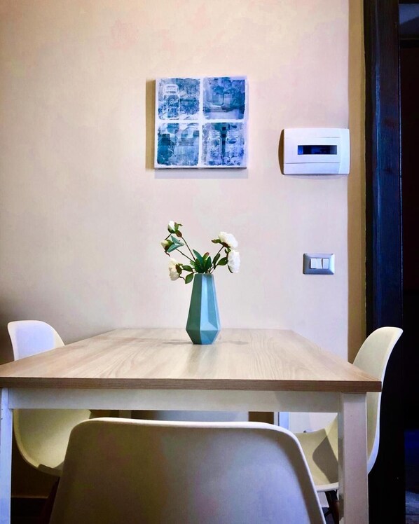 Shared fridge, espresso maker