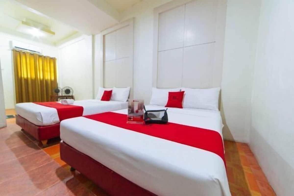 1 bedroom, desk, free WiFi, bed sheets