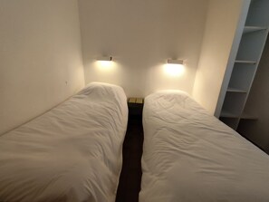 Chambre Triple Classique | Draps fournis