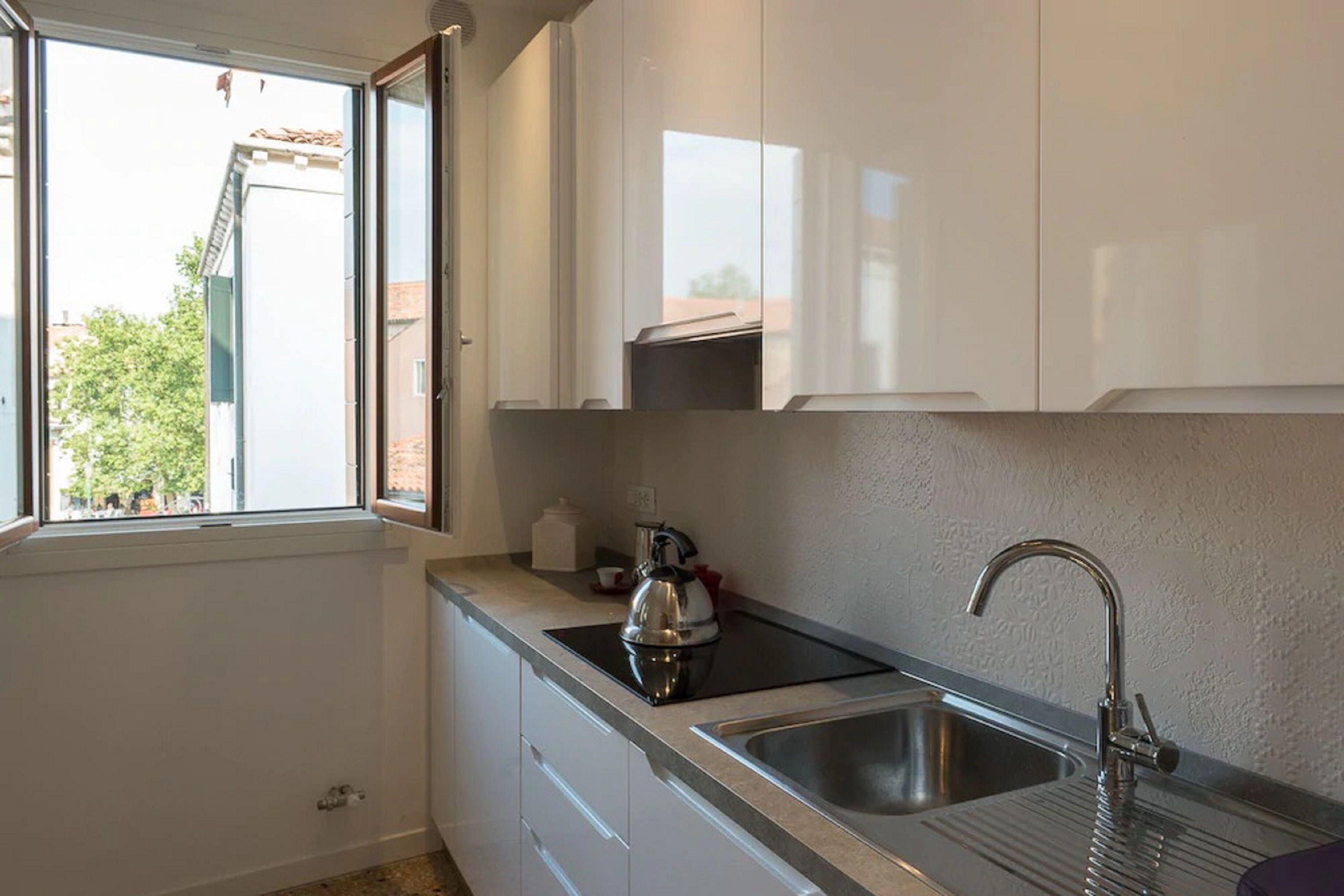 华丽公寓, 1 间卧室 | 私人厨房 | 大冰箱、微波炉、烤箱、炉灶