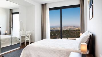 Villa, 4 Bedrooms, Sea View | 4 bedrooms, desk, soundproofing, iron/ironing board