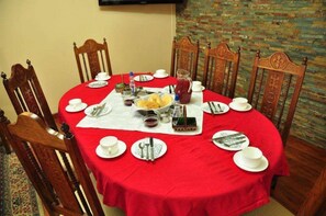 Free daily continental breakfast - Hospedaje Klickmann (Temuco)