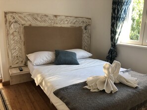 Habitación, vistas a la ciudad | Wifi gratis y ropa de cama