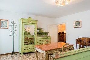 Appartement Familial, 3 chambres | Équipements de la chambre