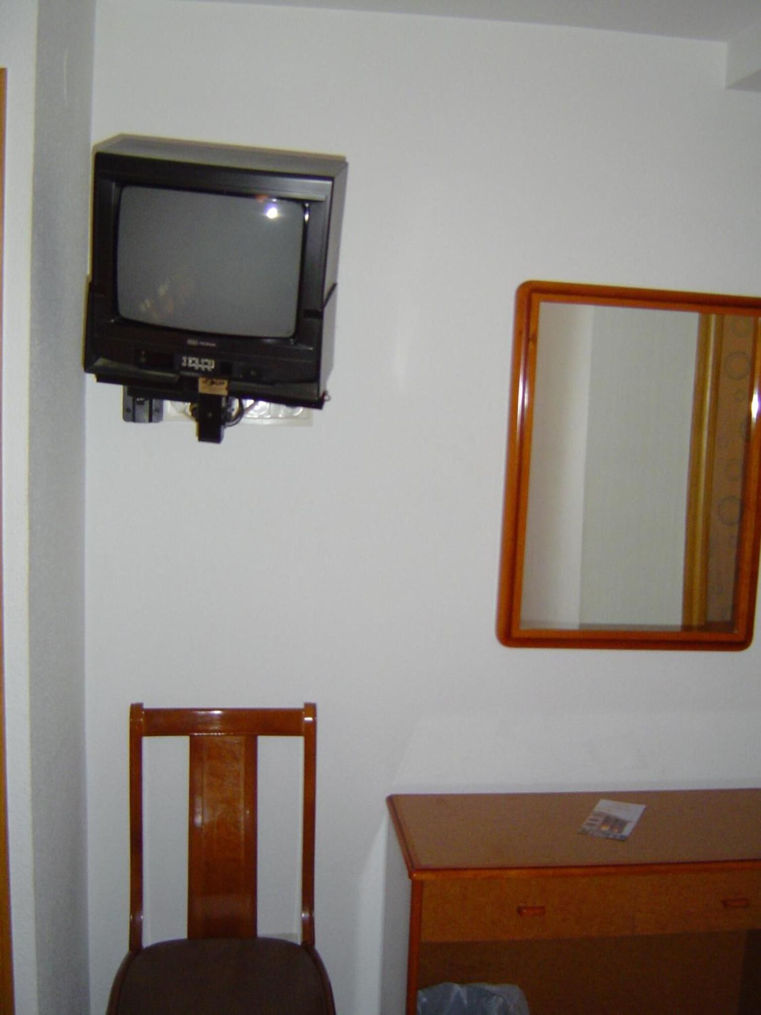 in-room safe, free cots/infant beds, free wifi, bed sheets