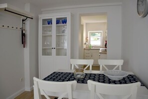 Departamento, 2 habitaciones (3.- incl. Cleaning Fee 55 EUR) | Servicio a la habitación