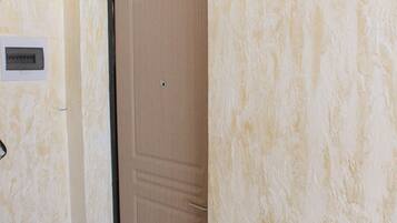 Apartment | Schreibtisch, Bügeleisen/Bügelbrett, kostenloses WLAN, Bettwäsche