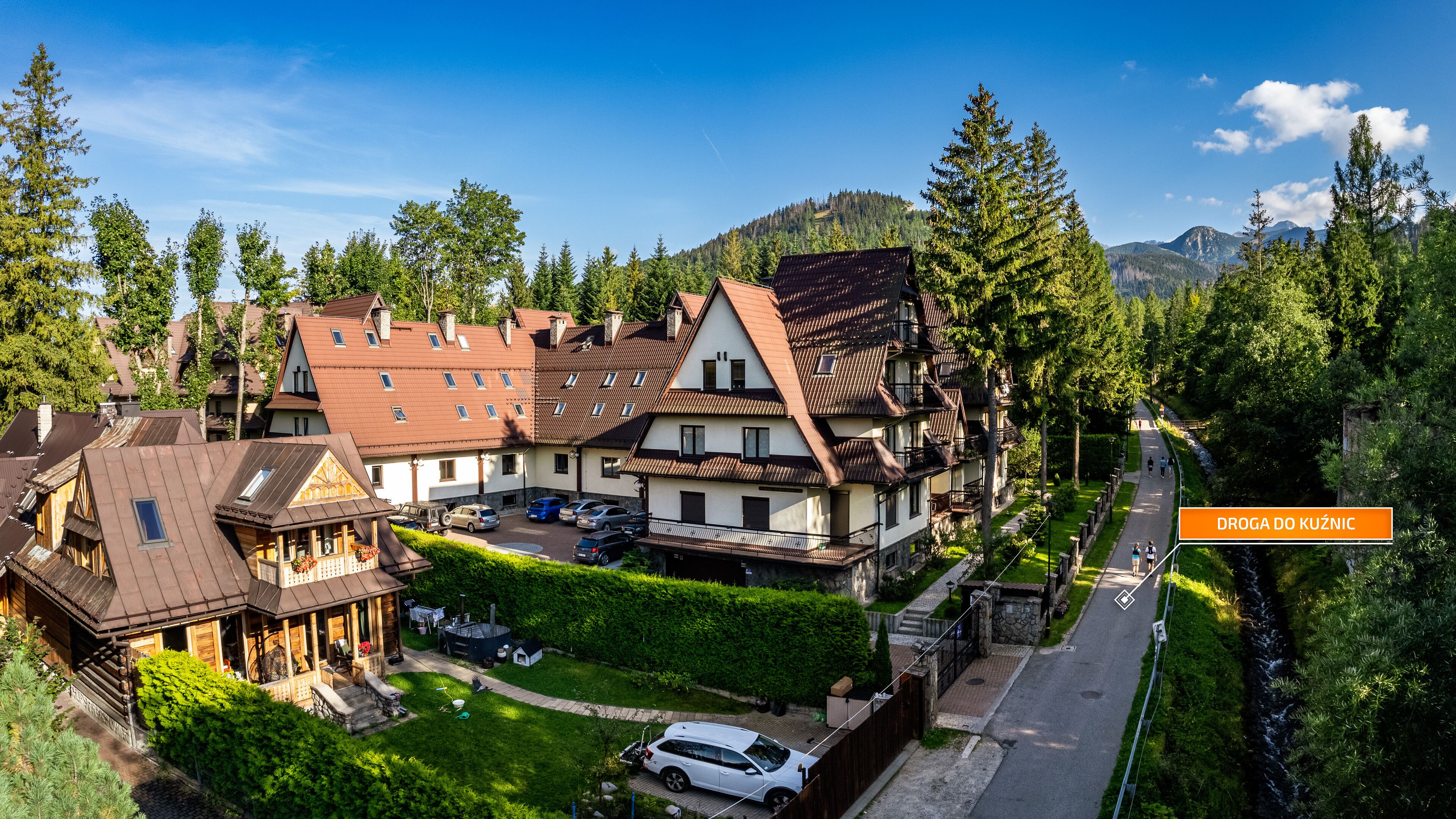 Apartment (24, ul. Bulwar Słowackiego 25) | Individually decorated, individually furnished, laptop workspace