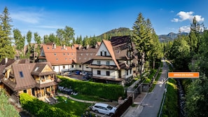 Apartment (24, ul. Bulwar Słowackiego 25) | Individually decorated, individually furnished, laptop workspace - Apartamenty Sun & Snow Centrum Zakopane (Zakopane)