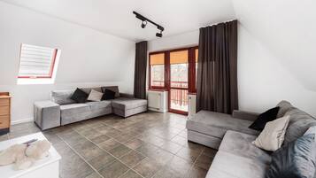 Studio (20, ul. Sienkiewicza 3 B)