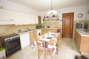 Apartment, 2 Schlafzimmer | Eigene Küche