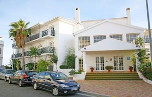 Exterior - ELE La Perla (Motril)