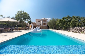 Outdoor pool - Villa Nadia (Dobrinj)