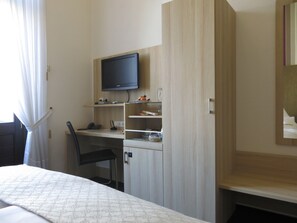 เปล/เตียงเด็กอ่อน, เตียงเสริม/เปล, Wi-Fi ฟรี, ผ้าปูที่นอน