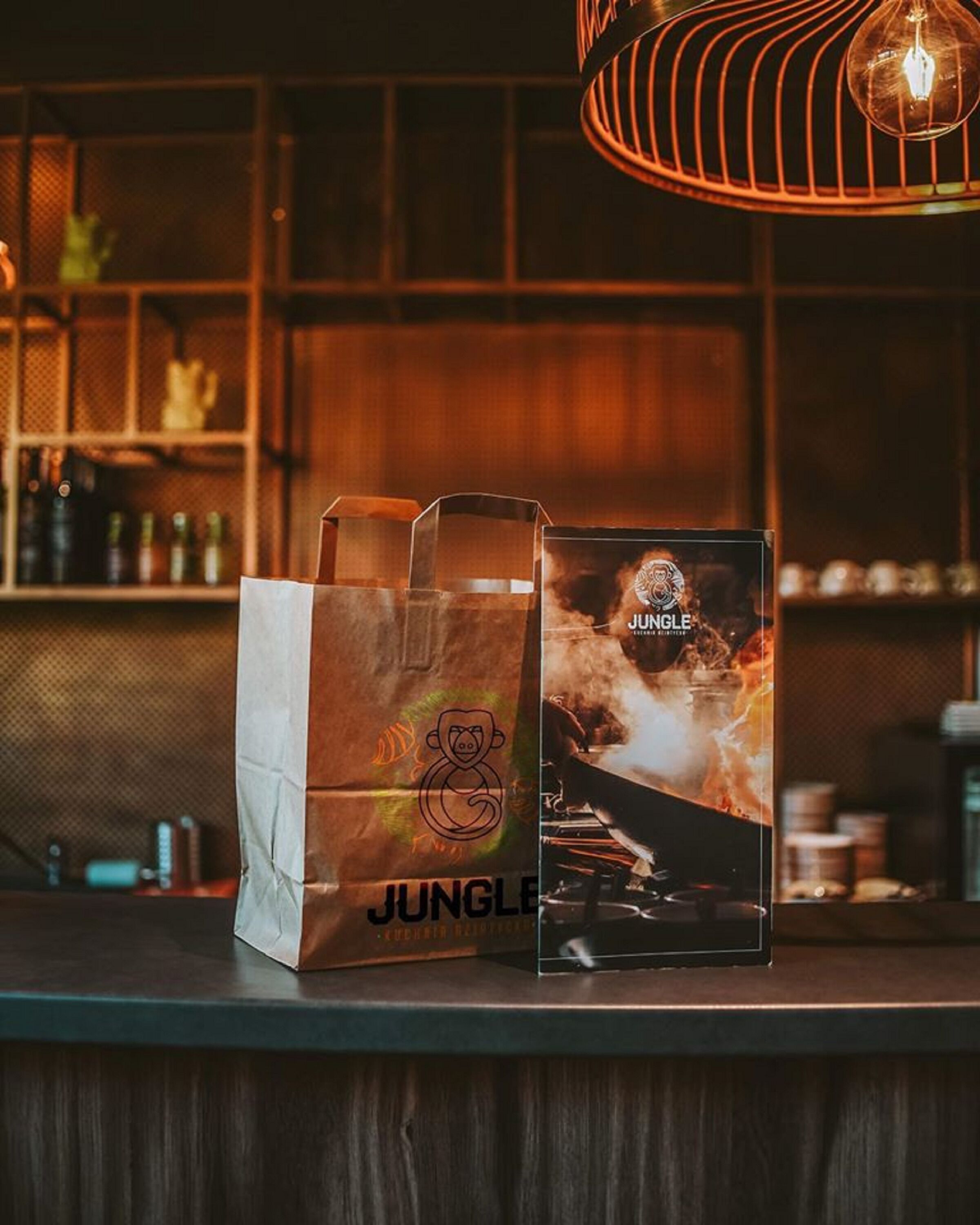 daily continental breakfast (pln 45 per person)