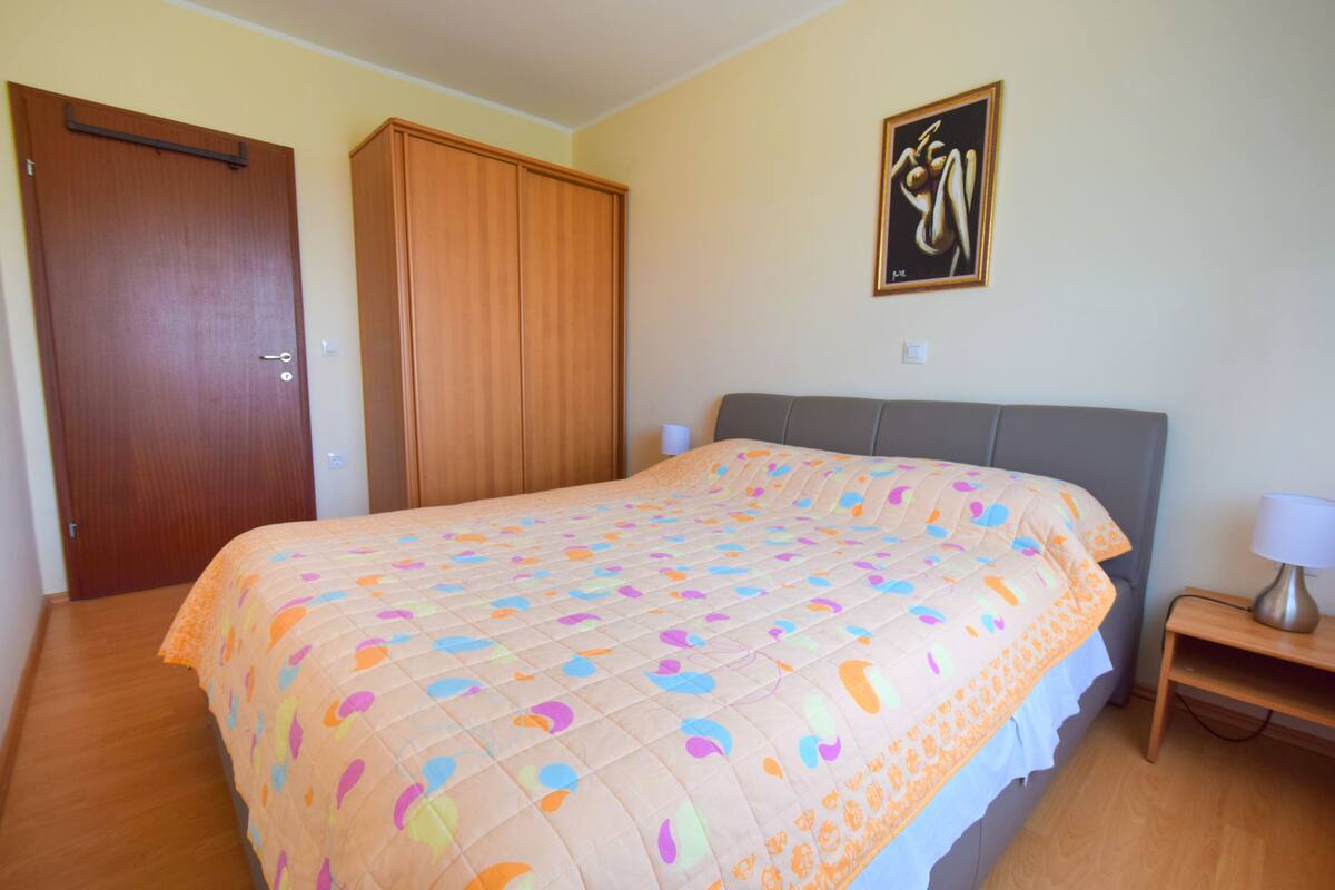 Appartamento Standard, 1 camera da letto | Culle/letti per bambini (a pagamento), Wi-Fi gratuito, lenzuola