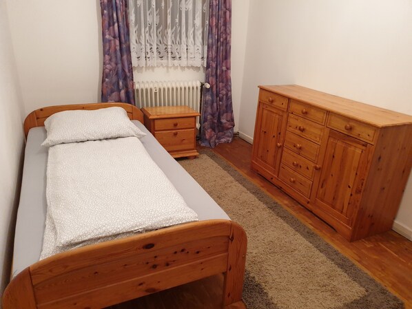 Desk, blackout curtains, free WiFi, bed sheets