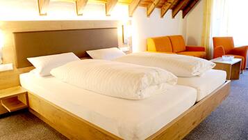 Double Room, 1 Double Bed, Non Smoking (annex or main building) | In-room safe, free WiFi