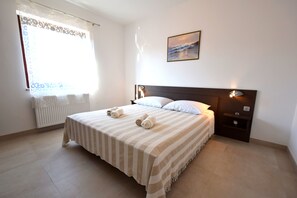 Apartment, 2 Bedrooms | Cots/infant beds, free WiFi, bed sheets - Apartments Prendivoj (Malinska-Dubasnica)