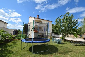 Exterior - Apartment Danica (Malinska-Dubasnica)